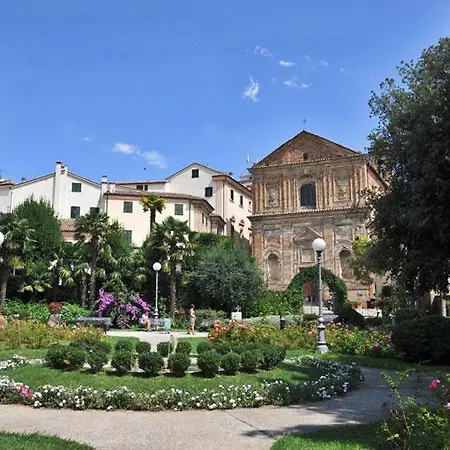 Hotell La Fonte 3*