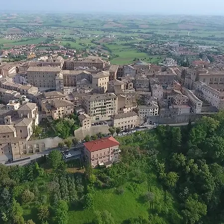 Hotell La Fonte Osimo