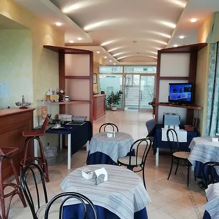 拉丰特酒店 酒店 3*